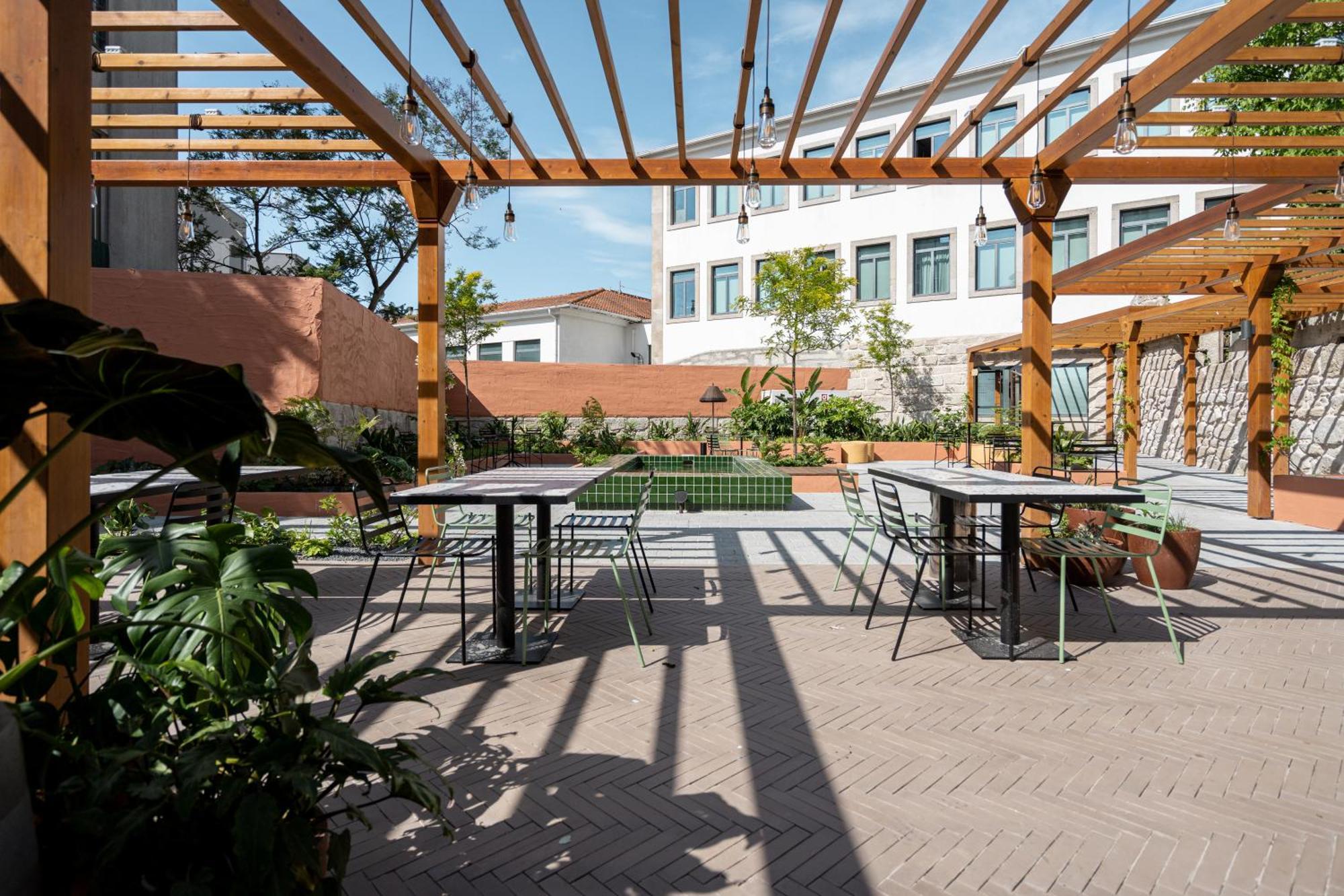 The Editory Garden Porto Hotel — Photos 3